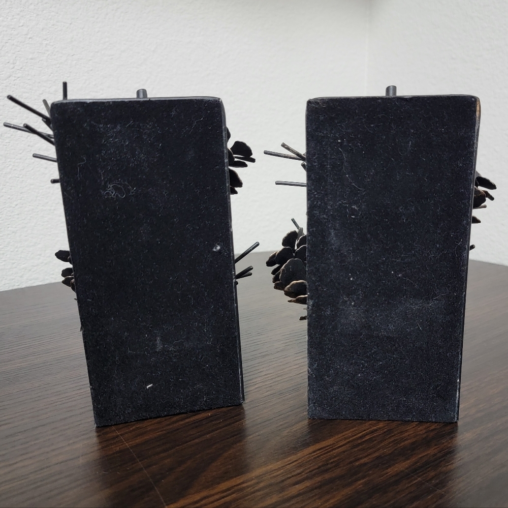 Black Pinecone Cabin Bookends Decor Pottery Barn Felt Bottom Heavy - Picture 4 of 5